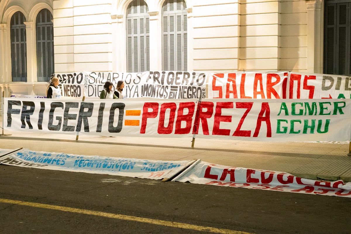 Hubo vigilia docente por el Día del Trabajador