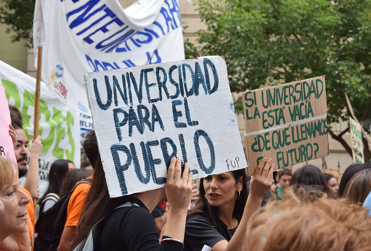 «La universidad pública y la soberanía no se venden»