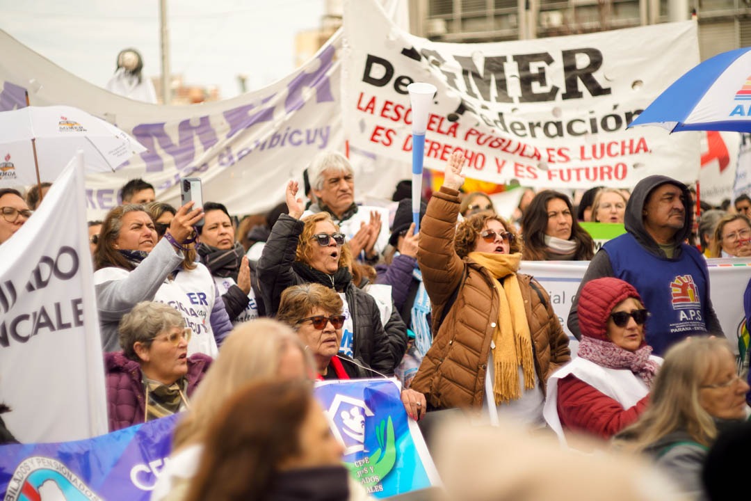 Diputados define el futuro del sistema previsional en medio de protestas de trabajadores y jubilados