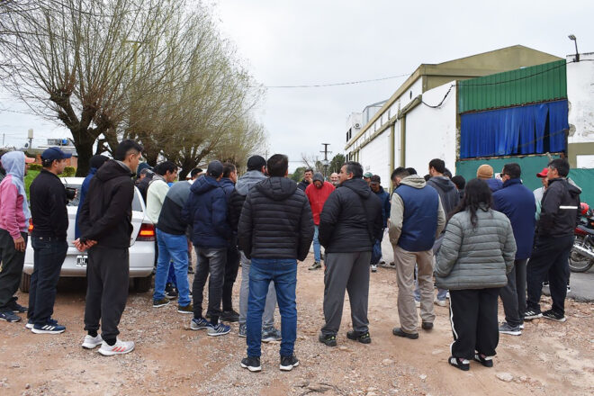 Trabajadores de Granja Tres Arroyos, La China