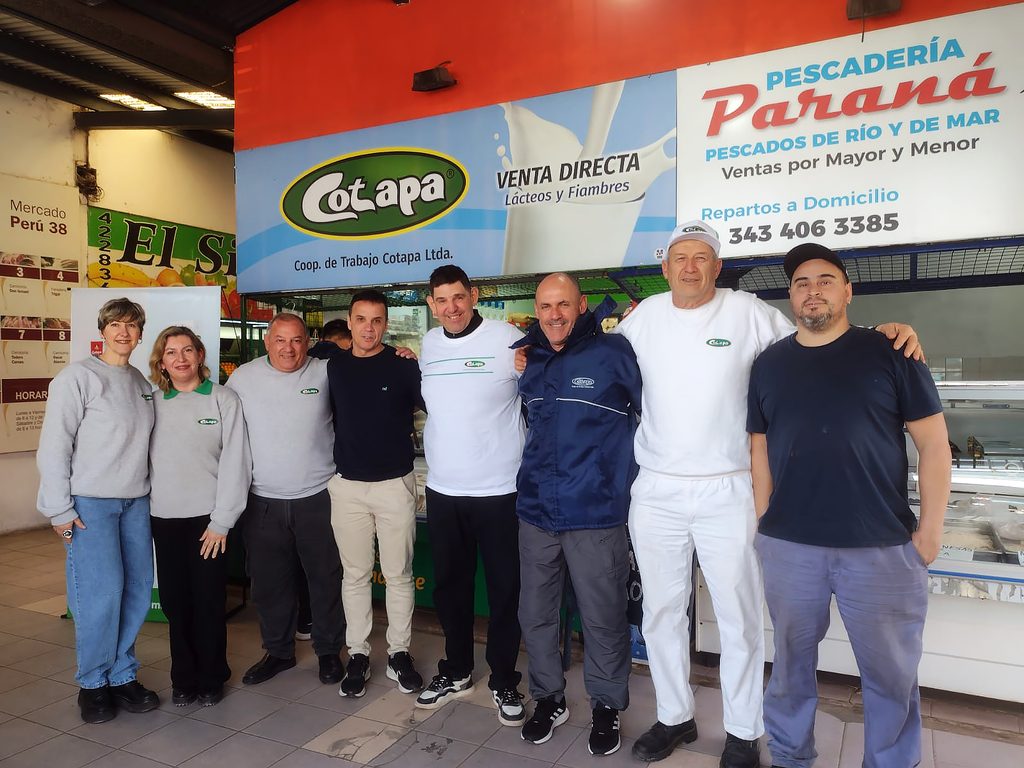 Este jueves, en el Día del Trabajador de la Industria Láctea, se abrió un nuevo local de Cotapa, el quinto en la capital provincial.