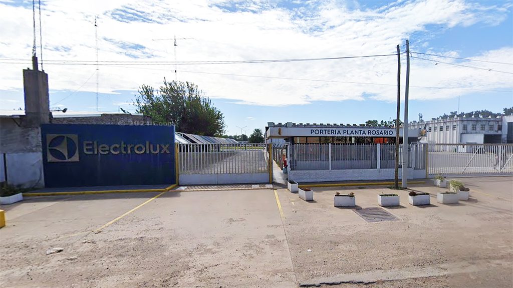 UOM se moviliza por el cierre de Electrolux Rosario 