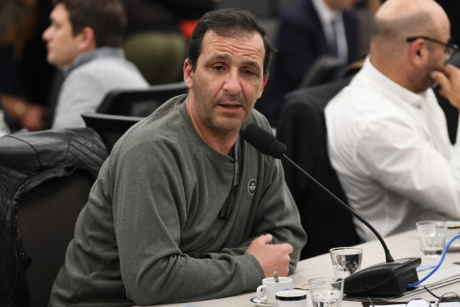 Walter Barbará, despedido de Granja Tres Arroyos, expuso en la Cámara de Diputados