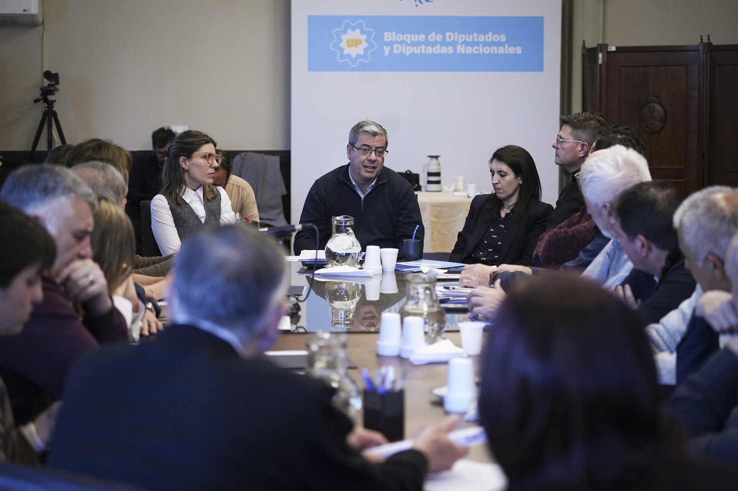Granja Tres Arroyos: frentes sindicales expusieron en el Congreso