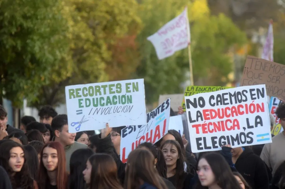 AMET solicitó crear un fondo provincial para la educación técnica
